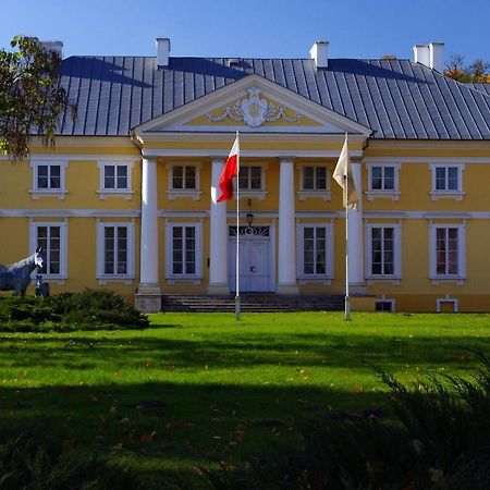 Palac Racot Koscian Exterior photo