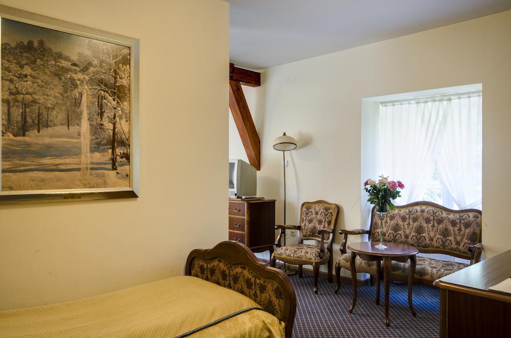 Palac Racot Koscian Room photo